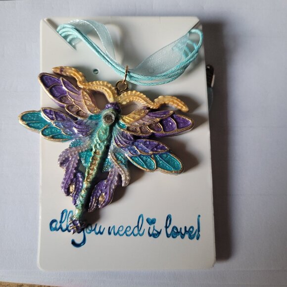 Butterfly Necklace - Picture 1 of 1